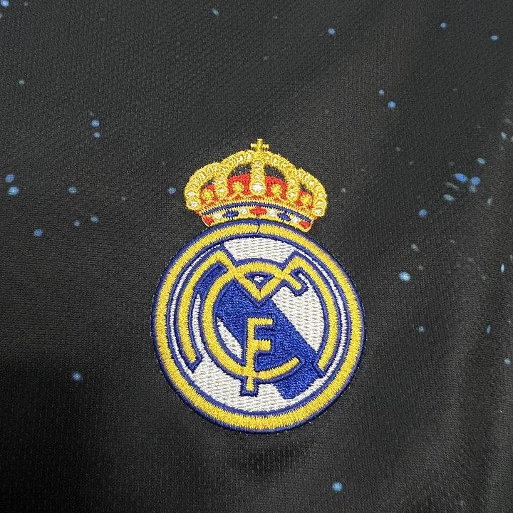 Real Madrid maillot foot concept